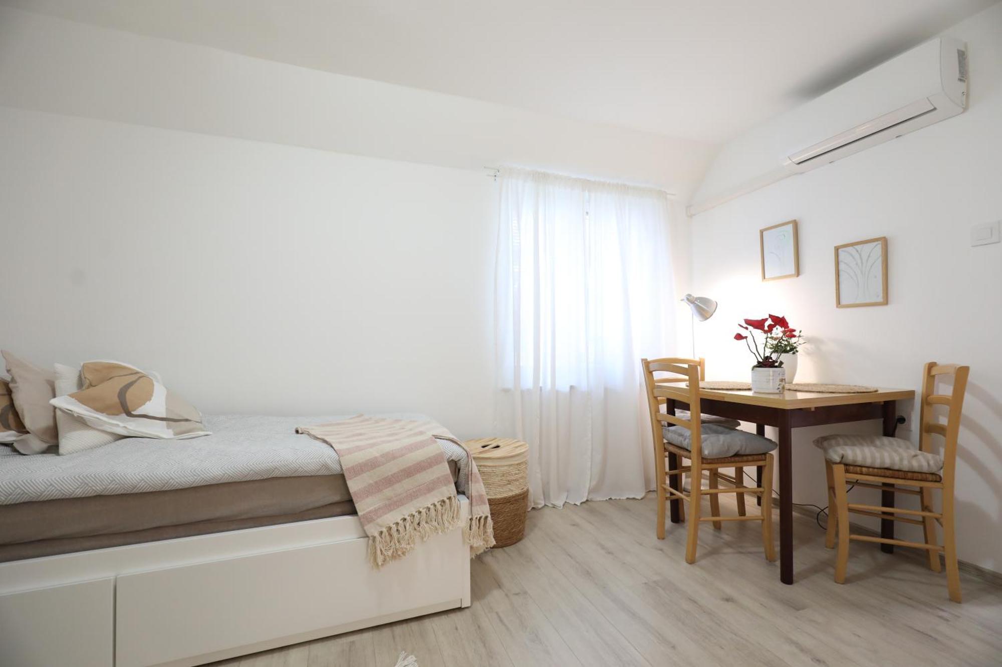 Apartment Mir Pula Exteriér fotografie